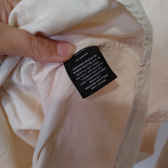 Jones New York | pastel peach men's long sleeved dress shirt - Picture 9 of 10